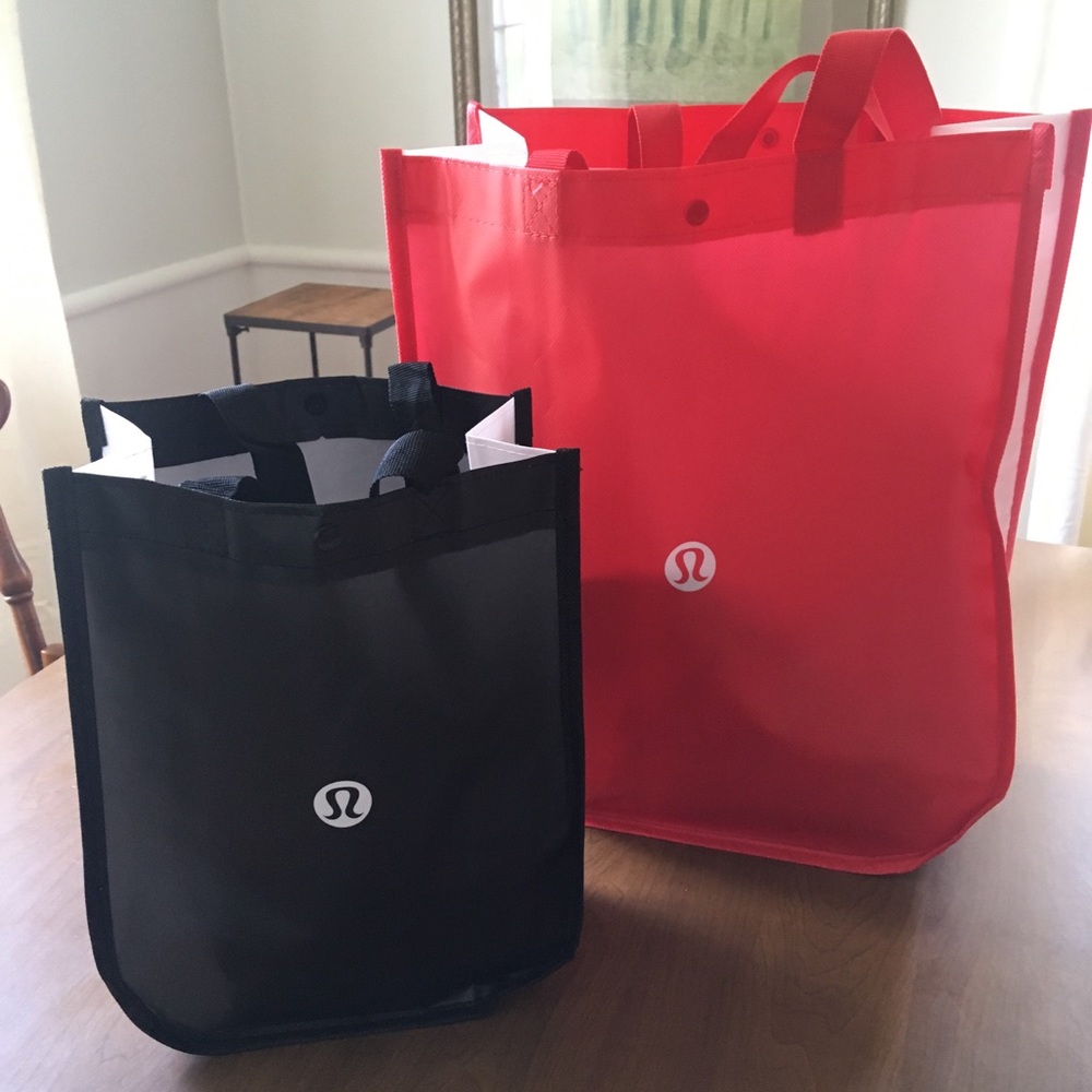 Lululemon large and small reusable totes